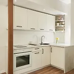 Cozy Naugarduko Palace *